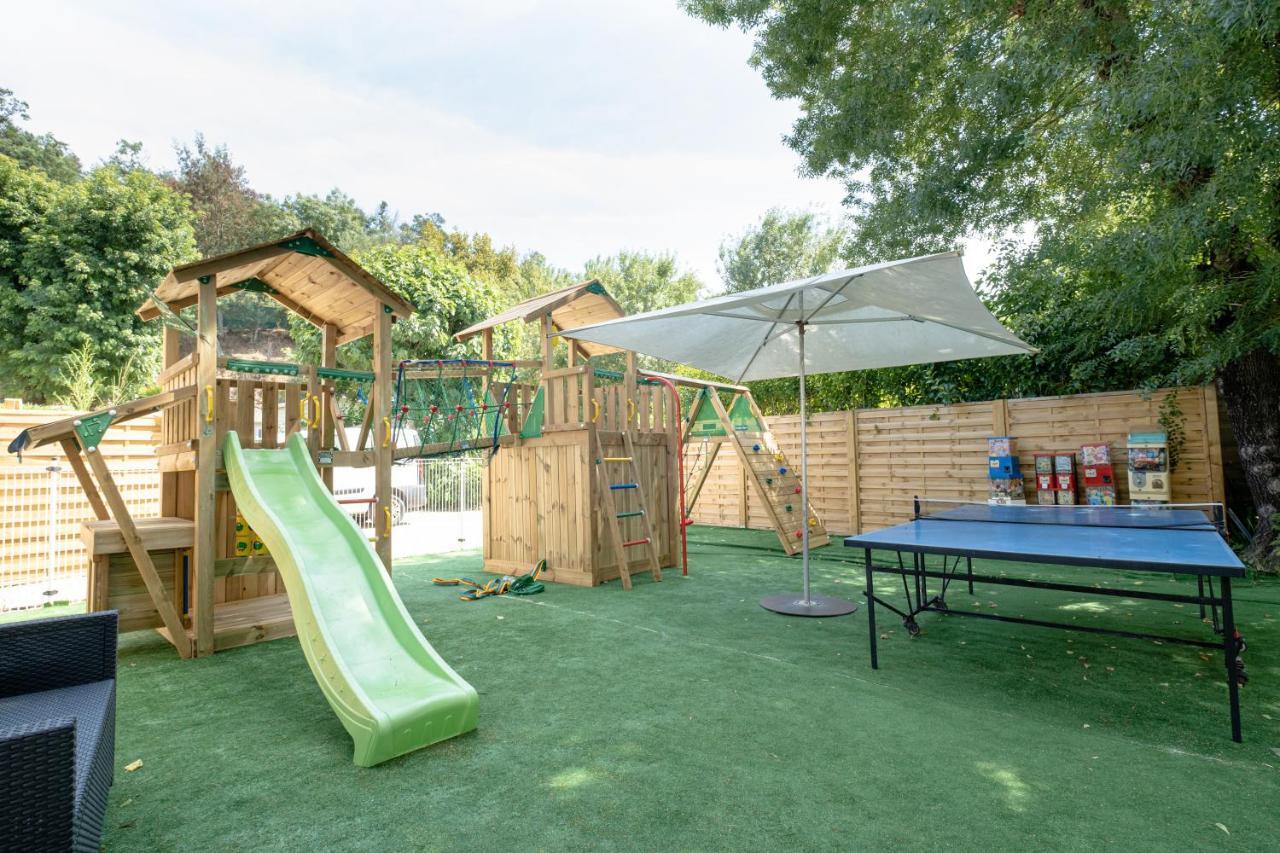 Camping Le Parc Des Monges Auribeau-sur-Siagne Exteriör bild